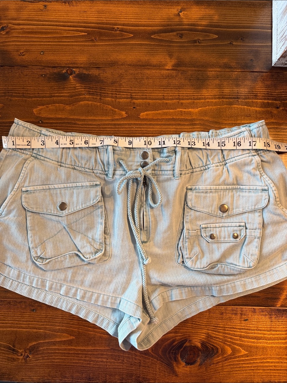 We The Free Waimea Slouchy Shorts by Free People. size XL color: cameo green - Picture 4 of 6
